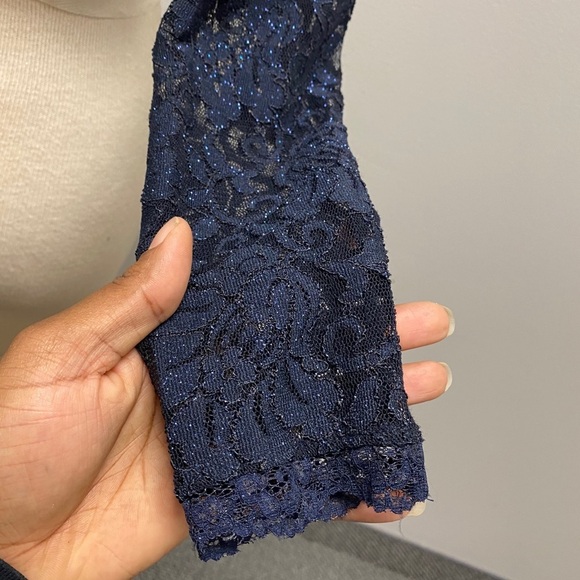 Blue floral lace blouse - Picture 9 of 11